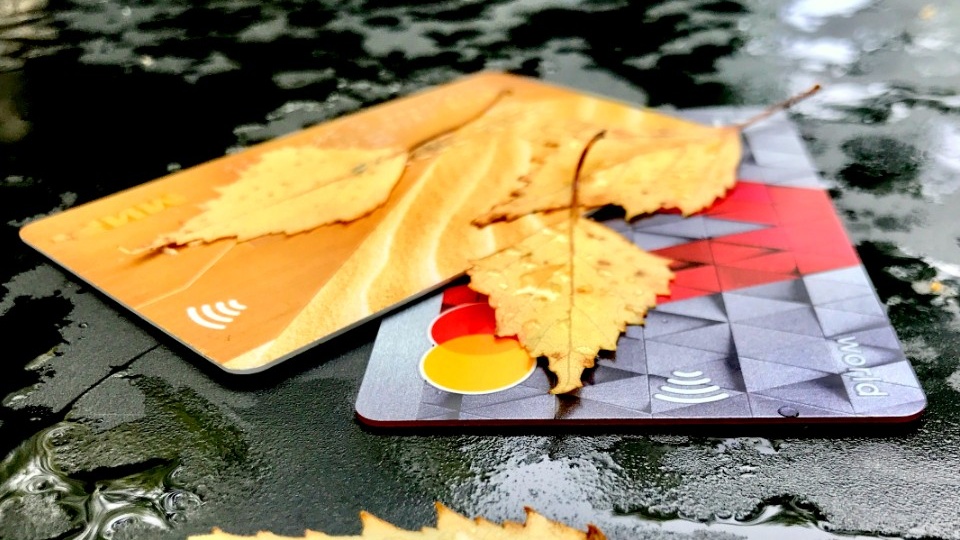 Какие банковские карты лучше сразу закрыть, чтобы избежать возможных проблем в будущем