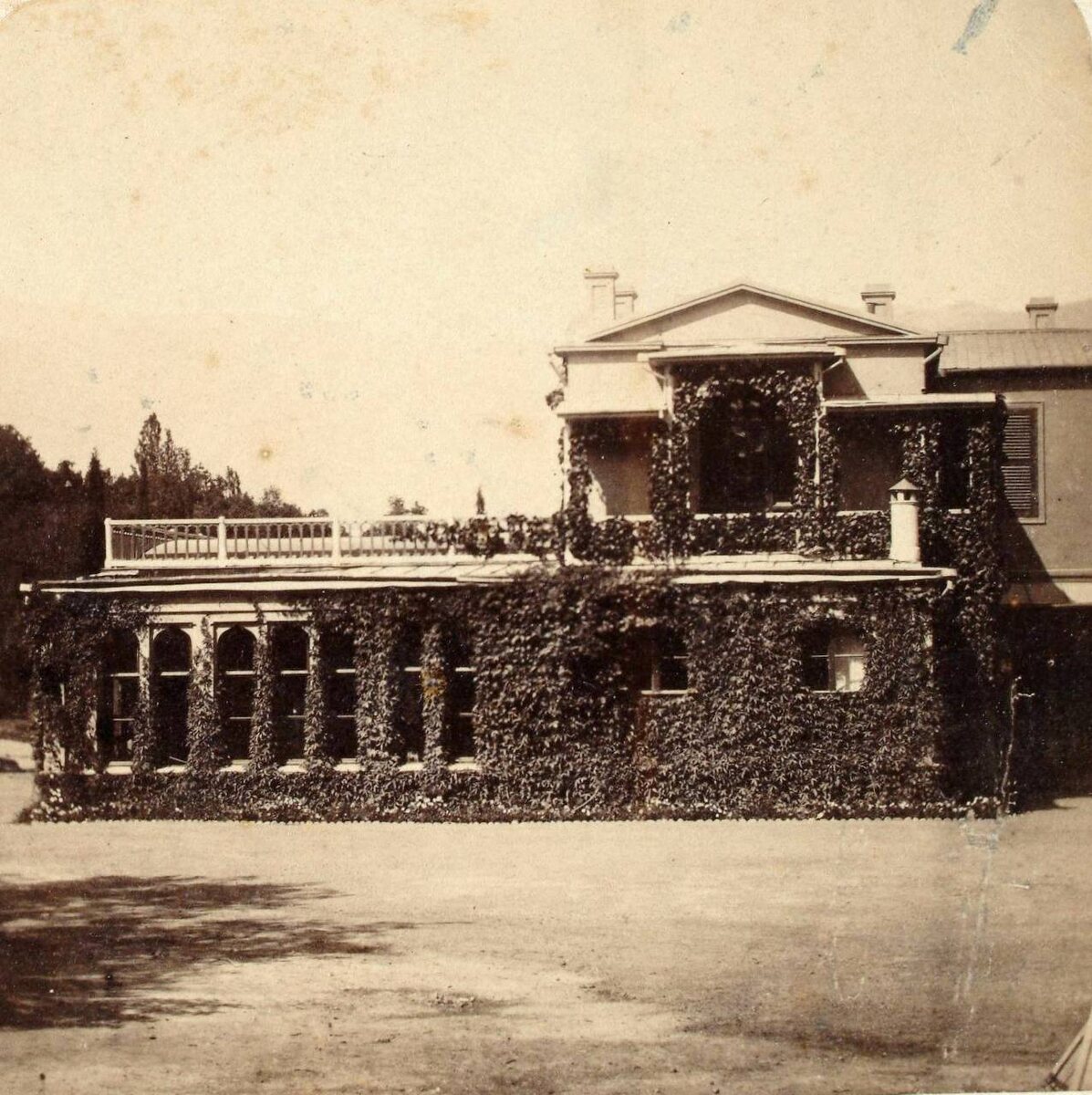 Дворец Потоцкого. Фото из архива города Дармштадт.