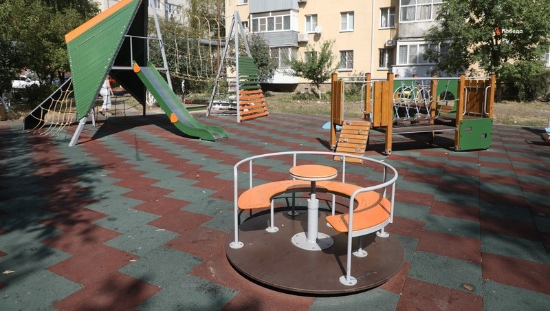   На Ставрополье при поддержке бюджета региона строят в том числе спортивные и игровые площадки Фото: Дмитрий Ахмадуллин / / ИА «Победа26»