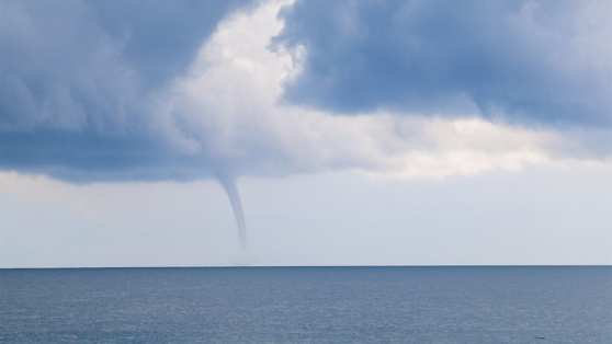    На Кубани ждут штормовой ветер, ливни с градом и смерчи над Чёрным морем Ирина Петрова