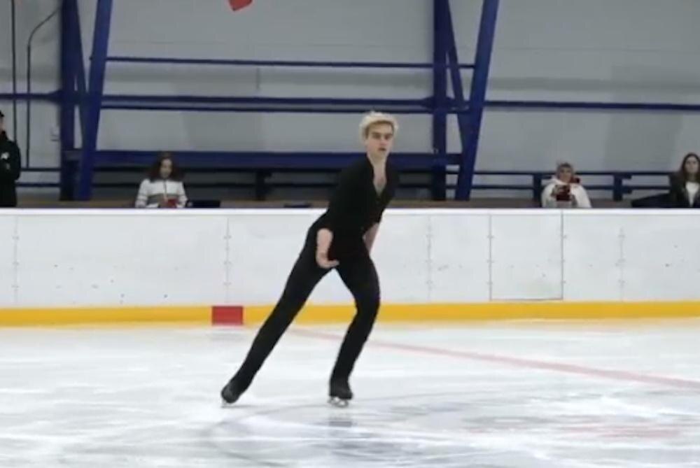     Макар Игнатов. Скриншот с видео. Ист. – ВК-канал Skating vision  Фотография взята из открытых источников.