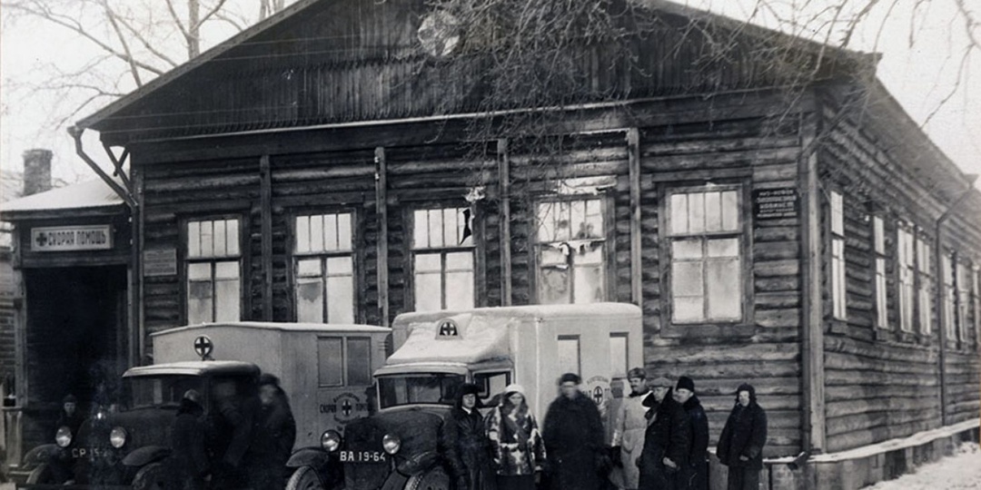 Станция скорой помощи в старой Вологде