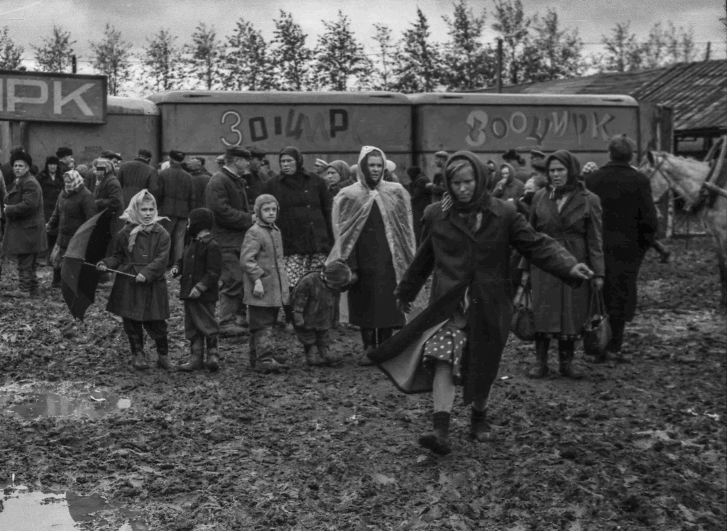 Посещение передвижного зооцирка в Бузулуке, 22 сентября 1963 года 