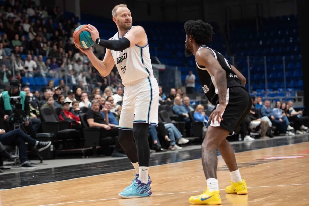    Со счетом 90:62 БК «Пари НН» победил «Астану»