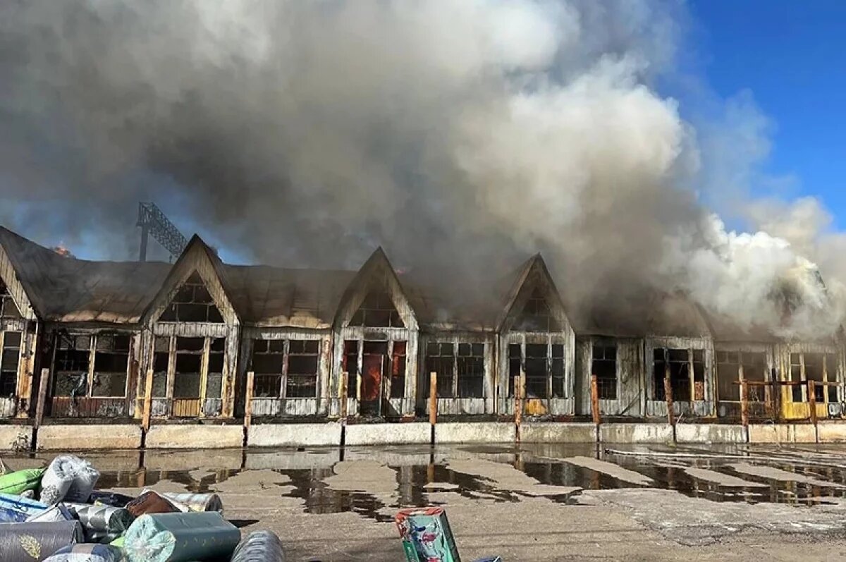    «Да подожгли его».