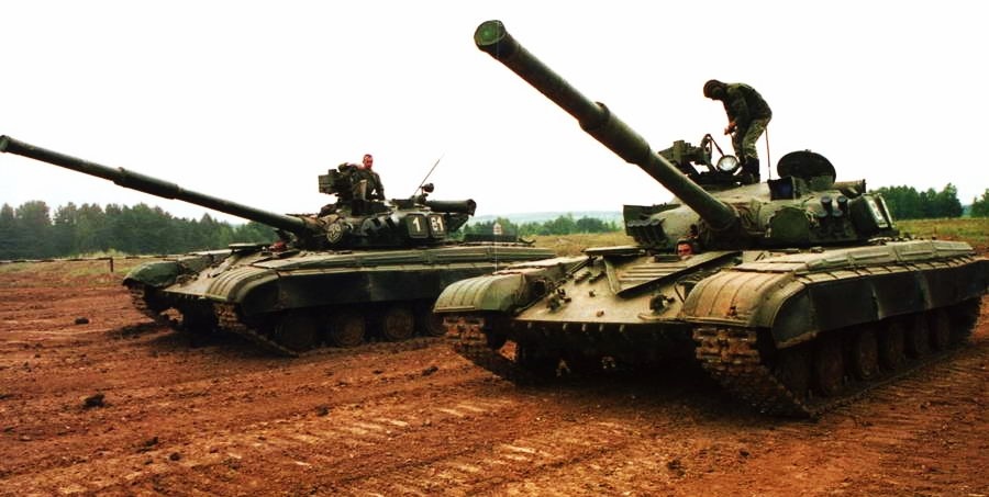 Т-64Б1 в учебном танковом полку ВС РФ . 2005 год. Фото: Сергей Суворов / журнал "Техника и вооружение 10-2005.