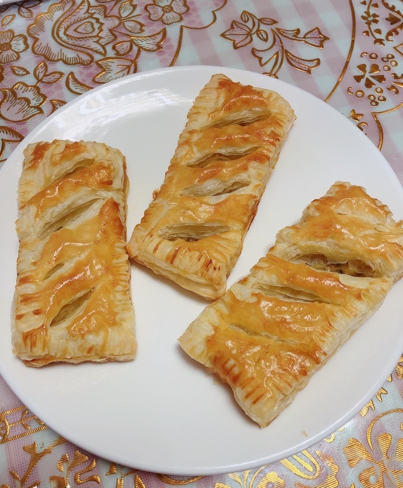Слойки с бананом