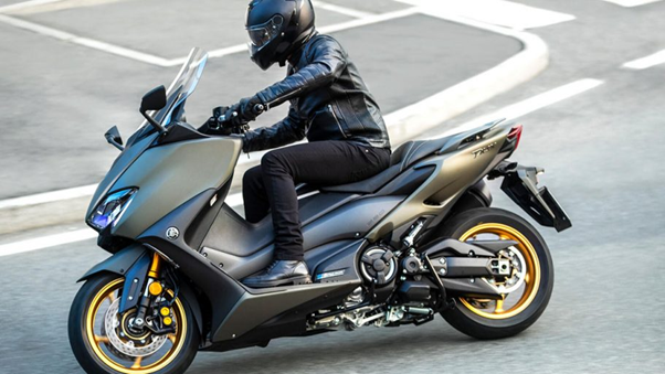 Yamaha TMAX с вариатором