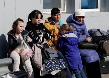    Брошены на произвол судьбы: украинцам приходится рассчитывать только на себя, а не на власть