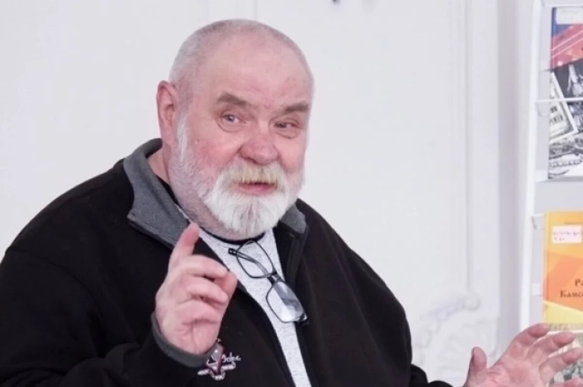    На 63-м году жизни скончался ижевский поэт и журналист Сергей Жилин