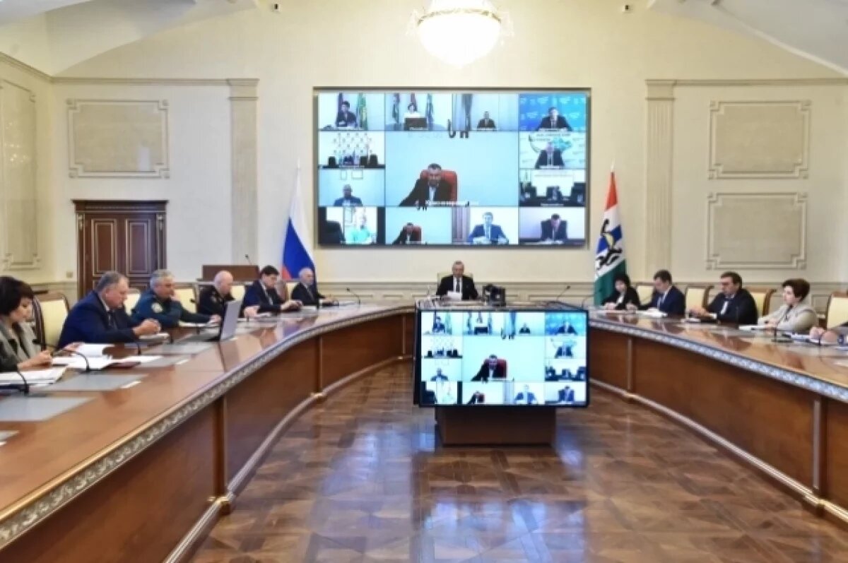    Губернатор НСО поручил усилить контроль за подготовкой служб к зиме