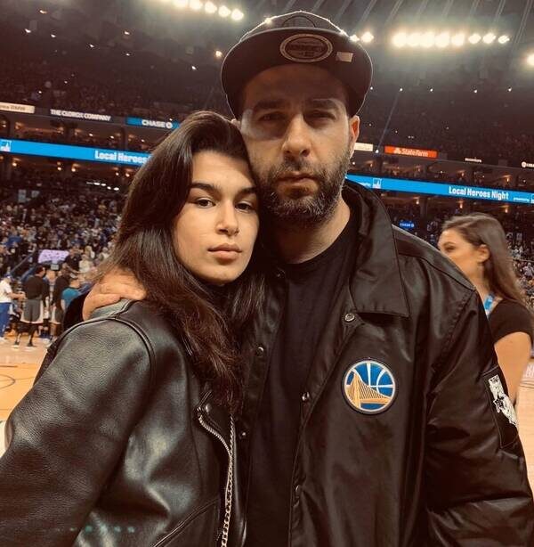 Иван Ургант не раз говорил о своих замечательных отношениях с Эрикой, которую фактически воспитал как родную дочь