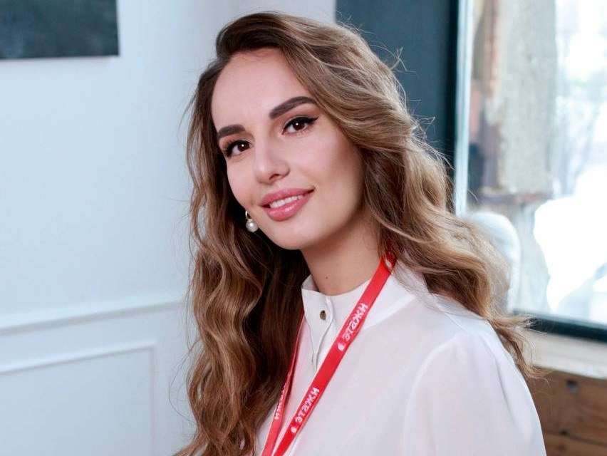 Валентина Еременко — специалист по недвижимости компании «Этажи»