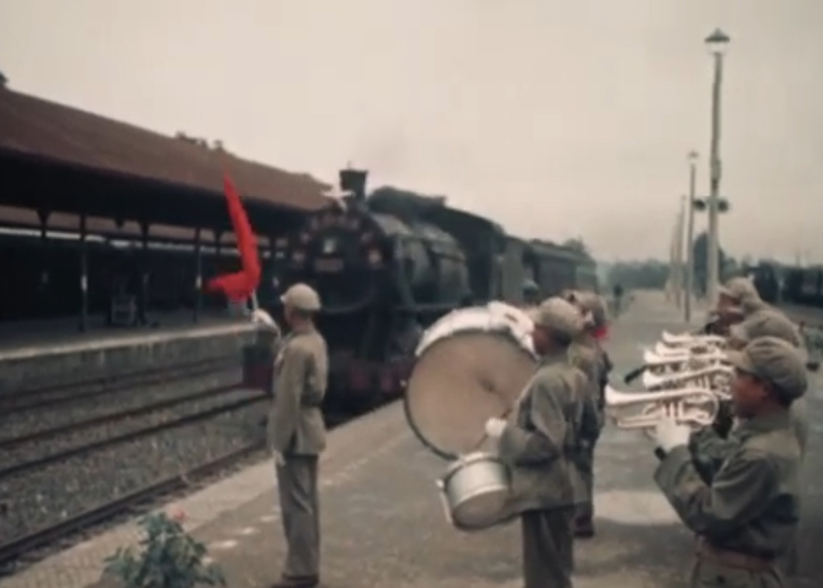 Прибытие поезда Н.В. Рощина в Пекин 10.10.1949