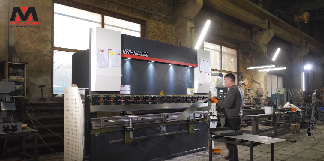 Листогибочный пресс Bomei HPB100/3200