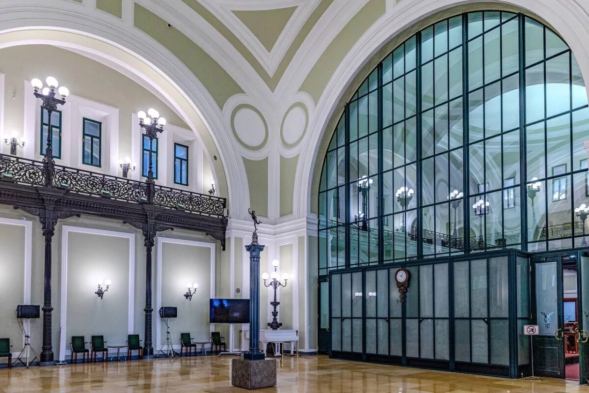    Собянин: началась реставрация исторического здания биржи на Ильинке