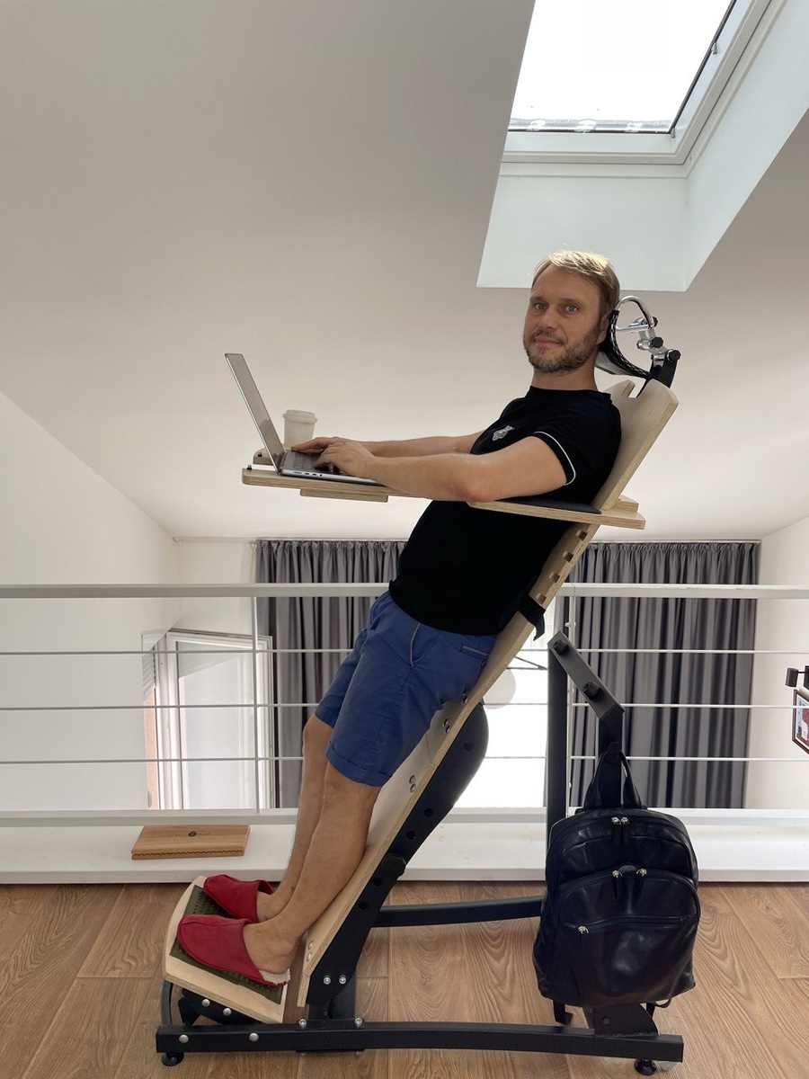 Привет, я Саша Зеленин, основатель стоя.рус