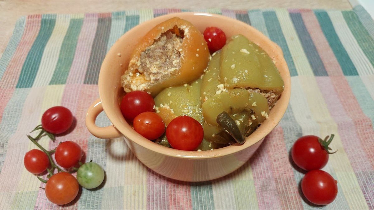 Фаршированные перцы рецепт.