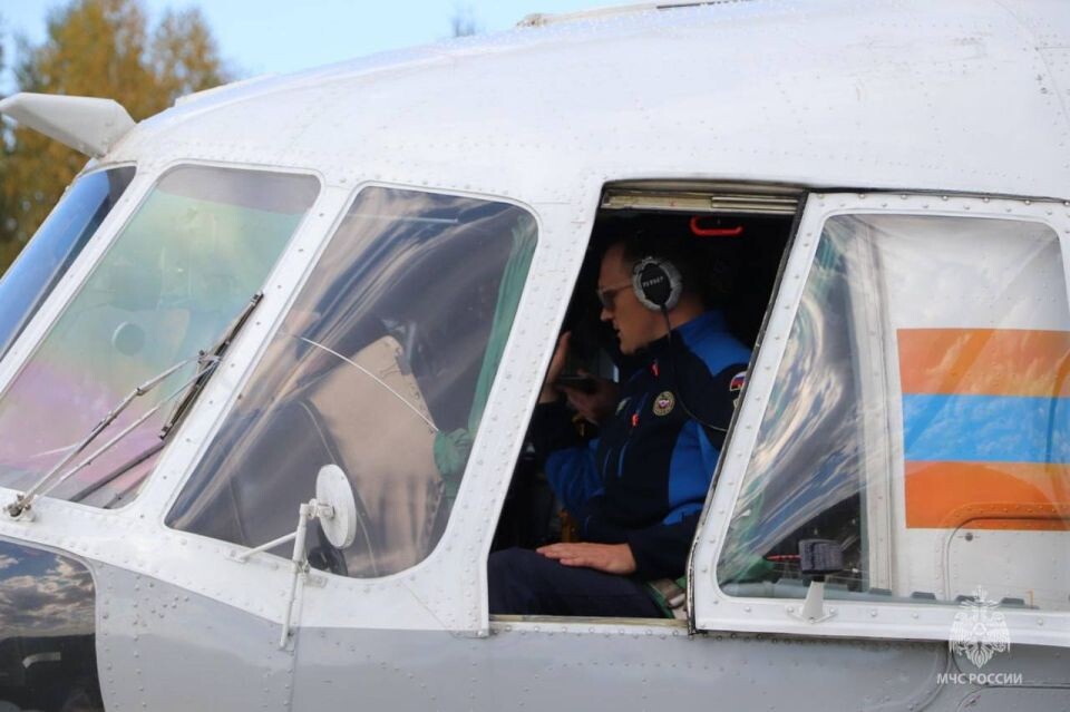    Эвакуация мужчины. Источник: Telegram-канал МЧС России
