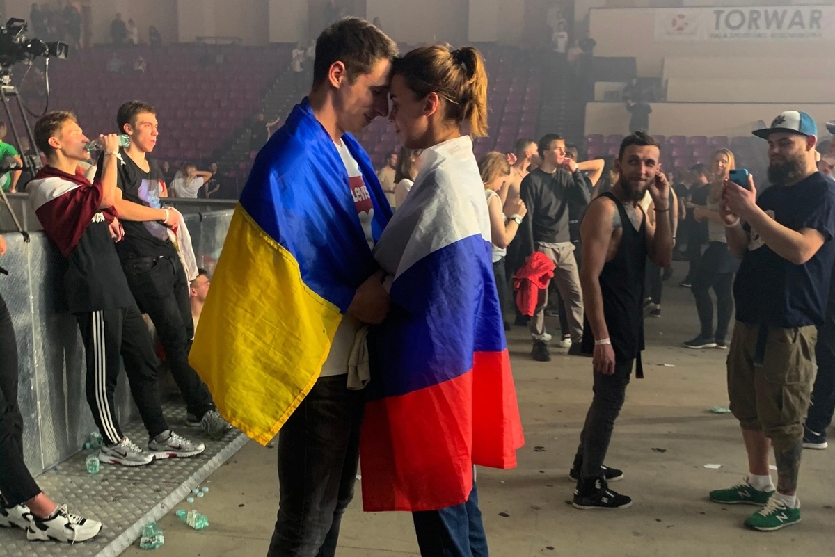 Молодые люди с характером...