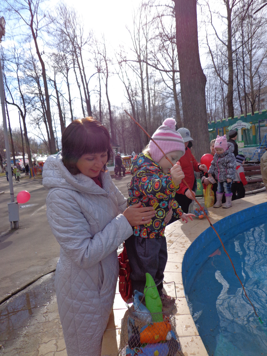 Я с Алисой в парке Горькокго