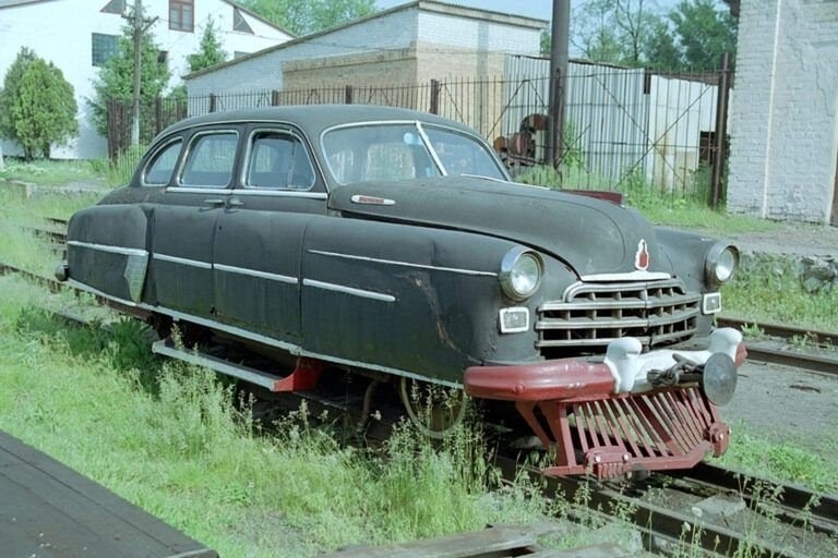 Дрезина ЗИМ (ГАЗ-12).