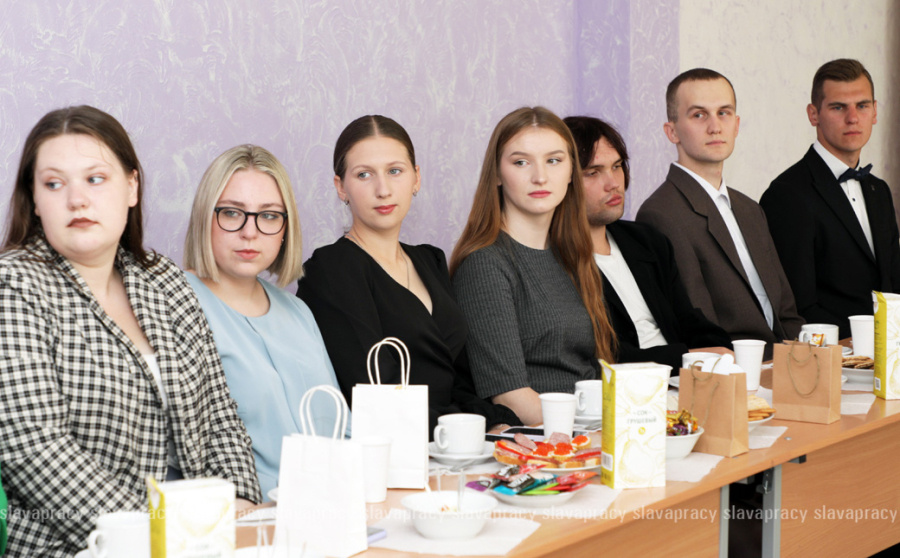     Хлеб-соль для молодых специалистов Копыльщины