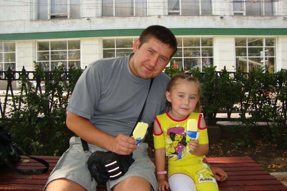 Катя с родителями не раз выезжала на природу. Фото: семейный архив.