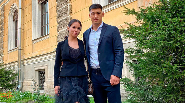    Дмитрий Бивол и его жена Екатерина. соцсети