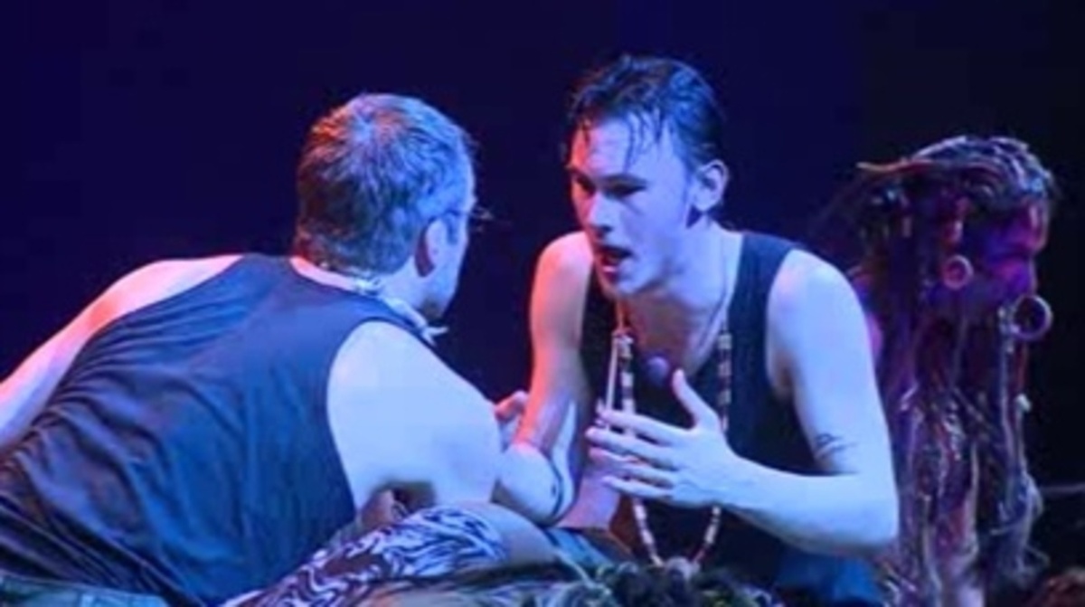    Такого курские зрители еще не видели - в молодежном театре 3Д готовят новый пластический спектакль