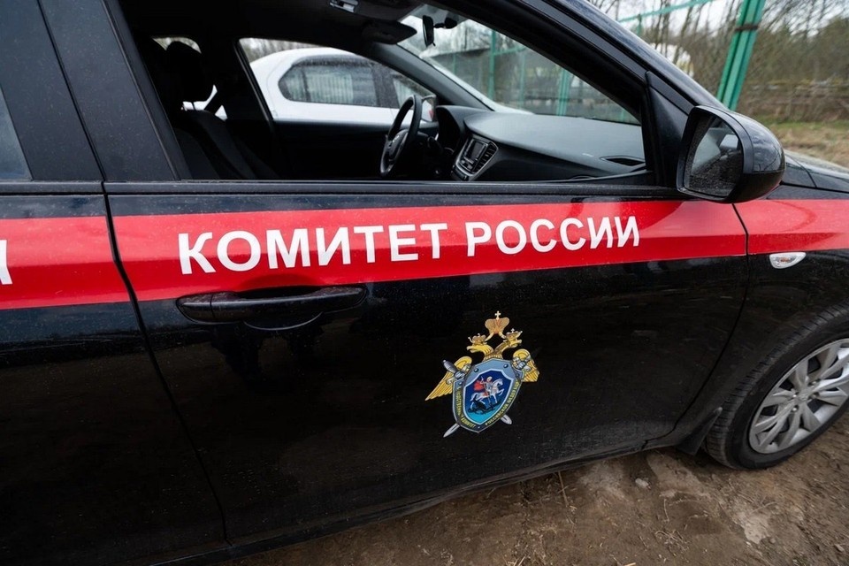    СК разбирается в обстоятельствах гибели сотрудника автосервиса в Бокситогорске. Юлия ПЫХАЛОВА