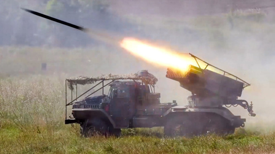    Российские военные нанесли удары по ВСУ в шести населенных пунктах Курской области Богдан Герцен