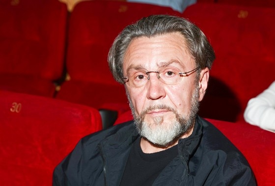    Сергей Шнуров