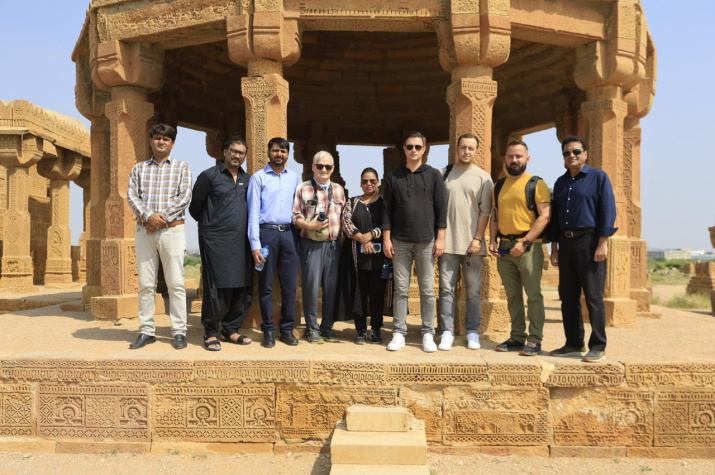 Встреча делегаций в Чауханди. Фото: Дмитрий Гриценко