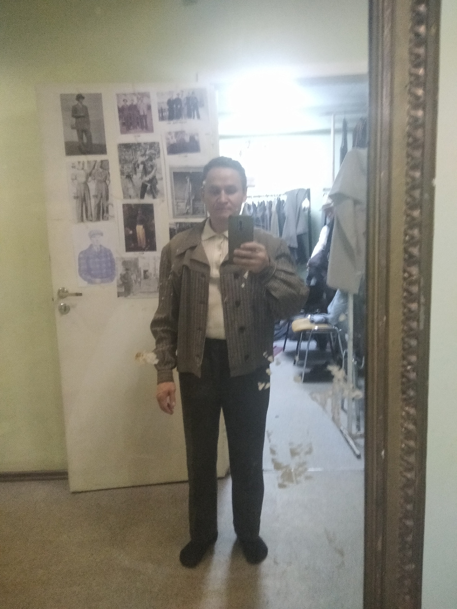 После костюмерной Ленфильма
