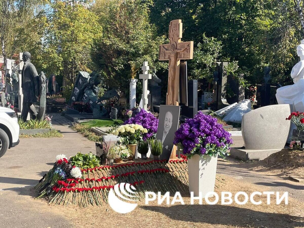    Могила Александра Маслякова© РИА Новости