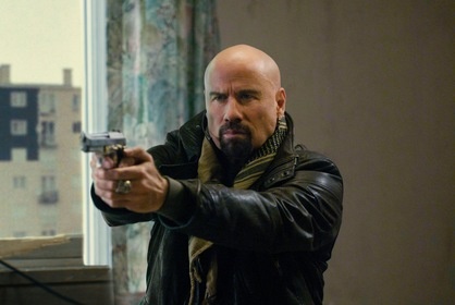 Джон Траволта в образе Чарли Уокса.