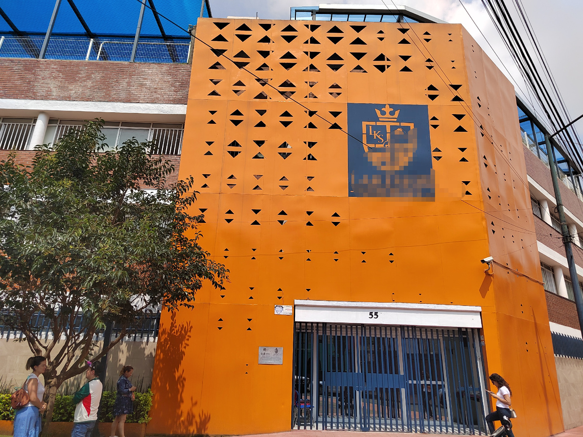 Наша нынешняя школа. Фото автора