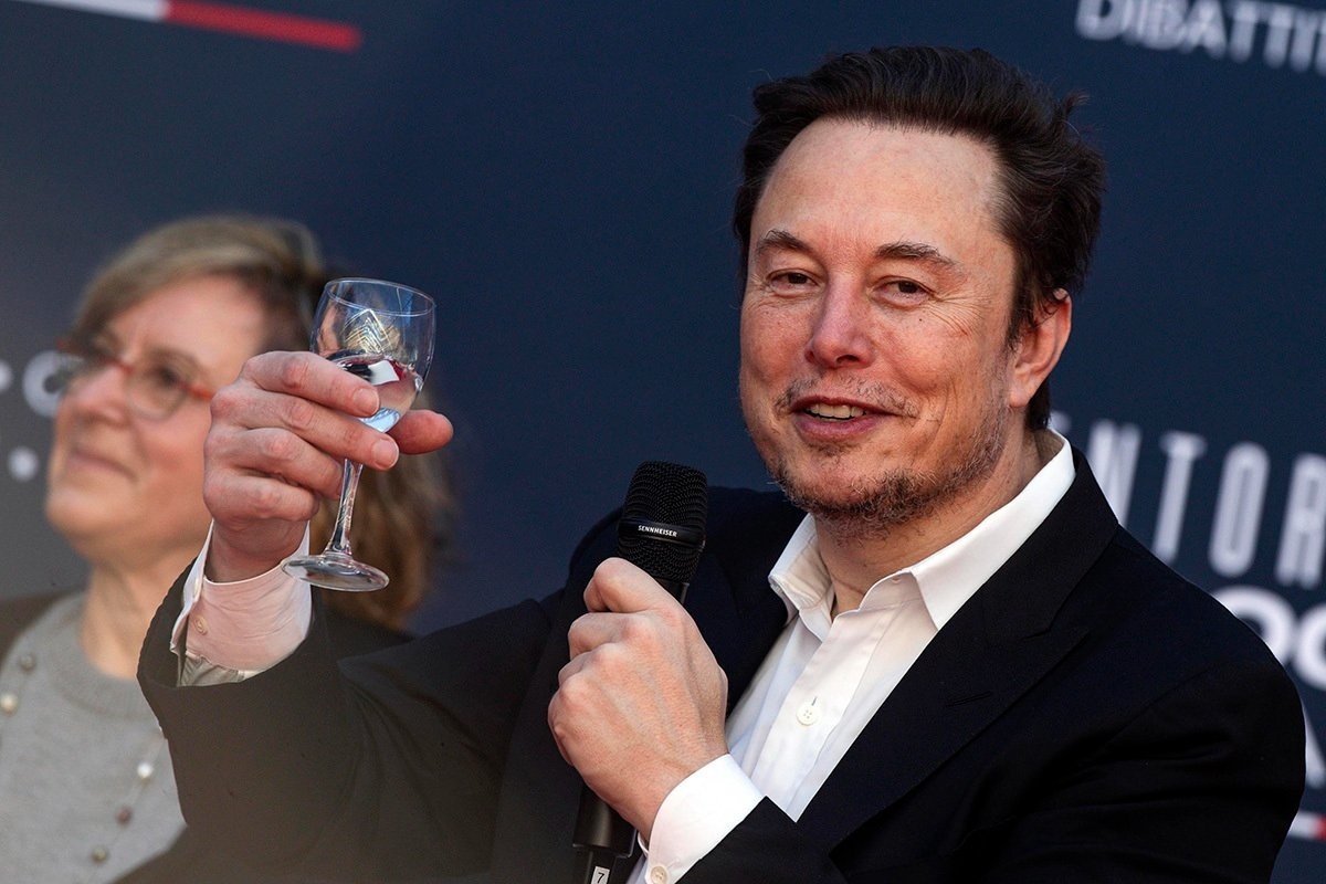 Илон Маск в Риме, Италия, 16 декабря 2023 года. 