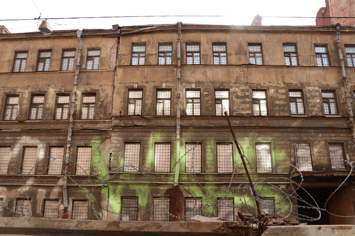 Дома 25-27 в 2021 году.