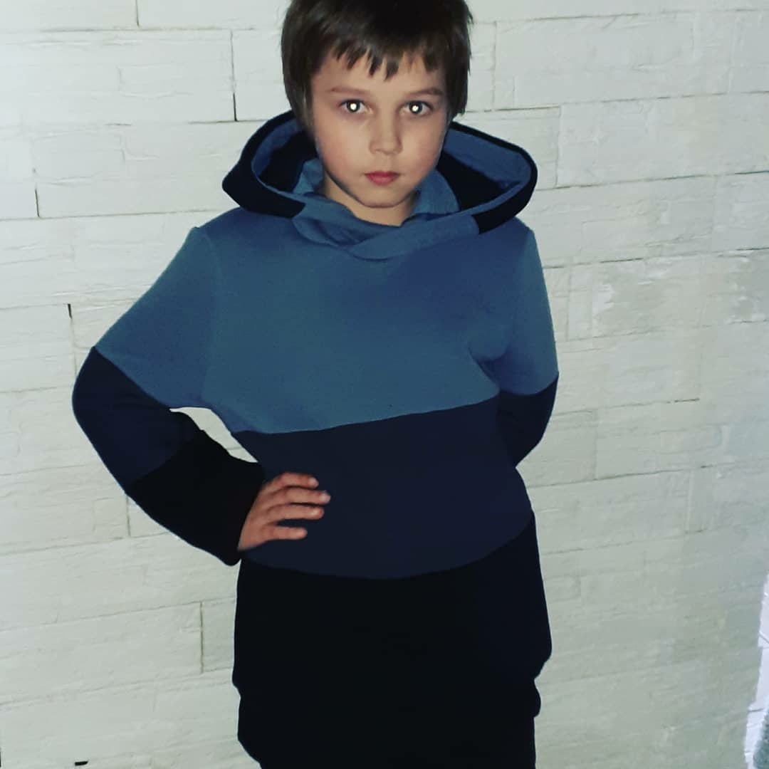 Теплый костюм сыну.