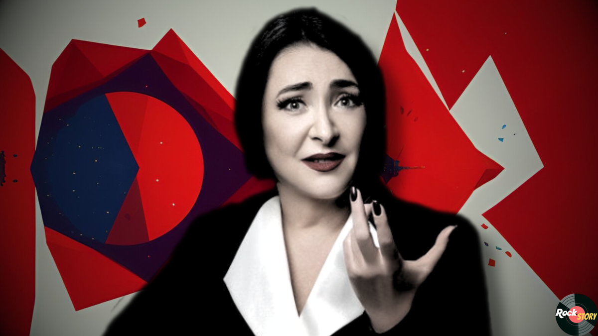 На фотографии: Лолита Милявская