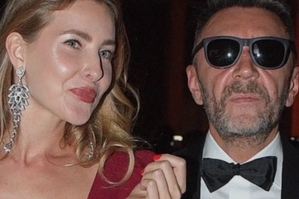    Шнуров с женой при разводе будут делить имущество на миллиард рублей