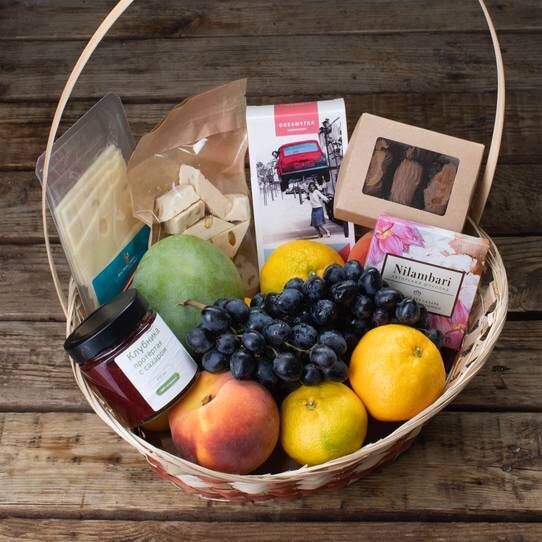 Прекрасная корзина "День учителя" на https://myfresh.ru 