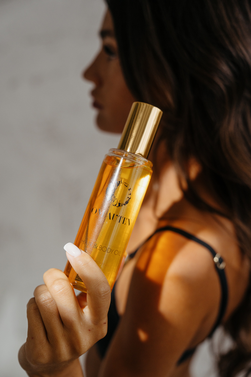 Масло для волос и тела с фитокератиновым комплексом Hedonist УВЛАЖНЕНИЕ&SPF