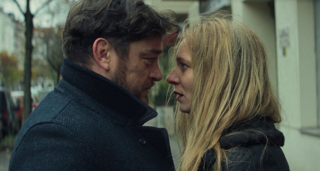    Кадры из фильма предоставлены пресс-службой кинопрокатной компании «Про:взгляд» Источник фото: Театр To Go