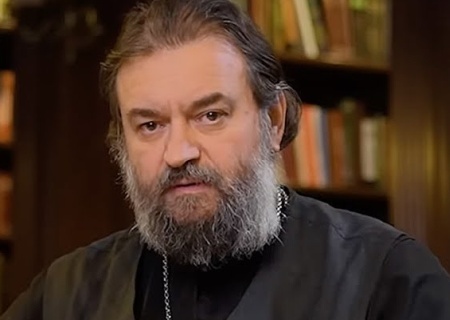    Священник РПЦ назвал россиян «пакостью», не имеющей права критиковать власть