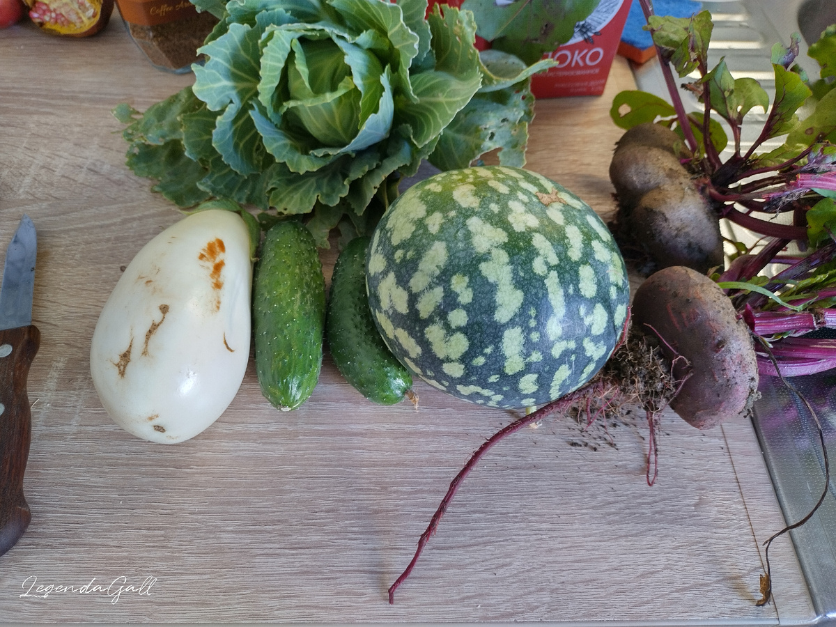 Капуста курам, остальное нам