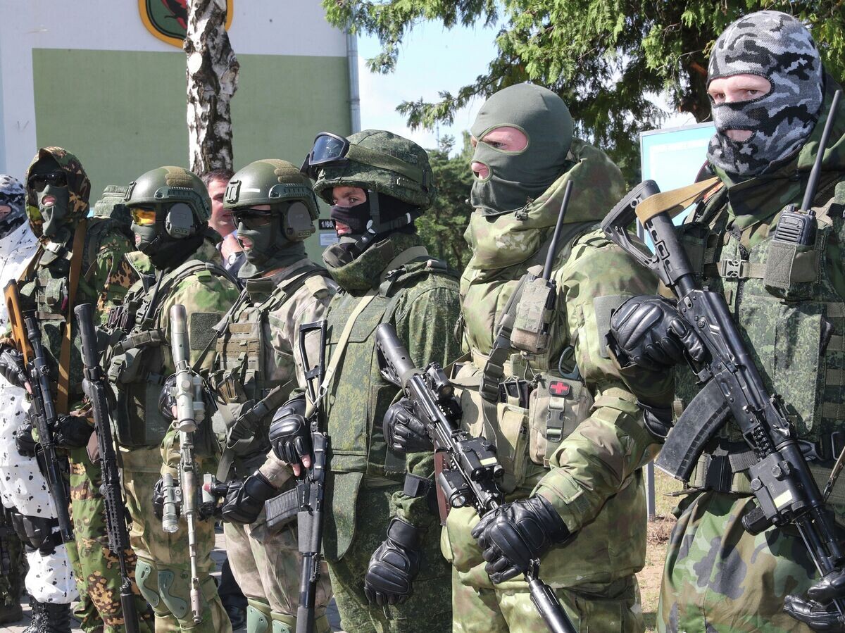    Военнослужащие спецназа белорусской армии© AP Photo / BelTA Pool Photo/Nikolai Petrov