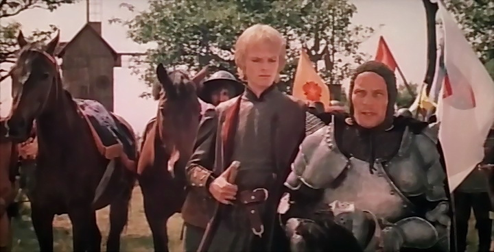 Кадр из фильма "Черная стрела" (1985 год), где как раз показан момент из войны Йорков и Ланкастеров
